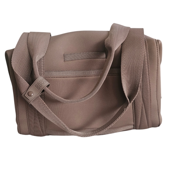 Medium Lando Neoprene Carryall Bag - Picture 6 of 15